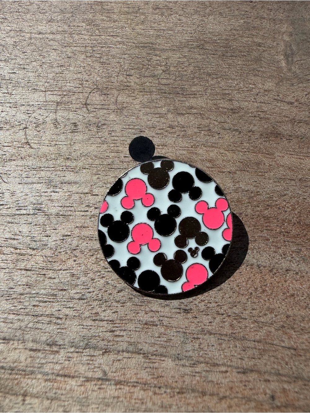 4/$20 2010 Disney Mickey Heads Polka Dots Hidden Mickey Pin